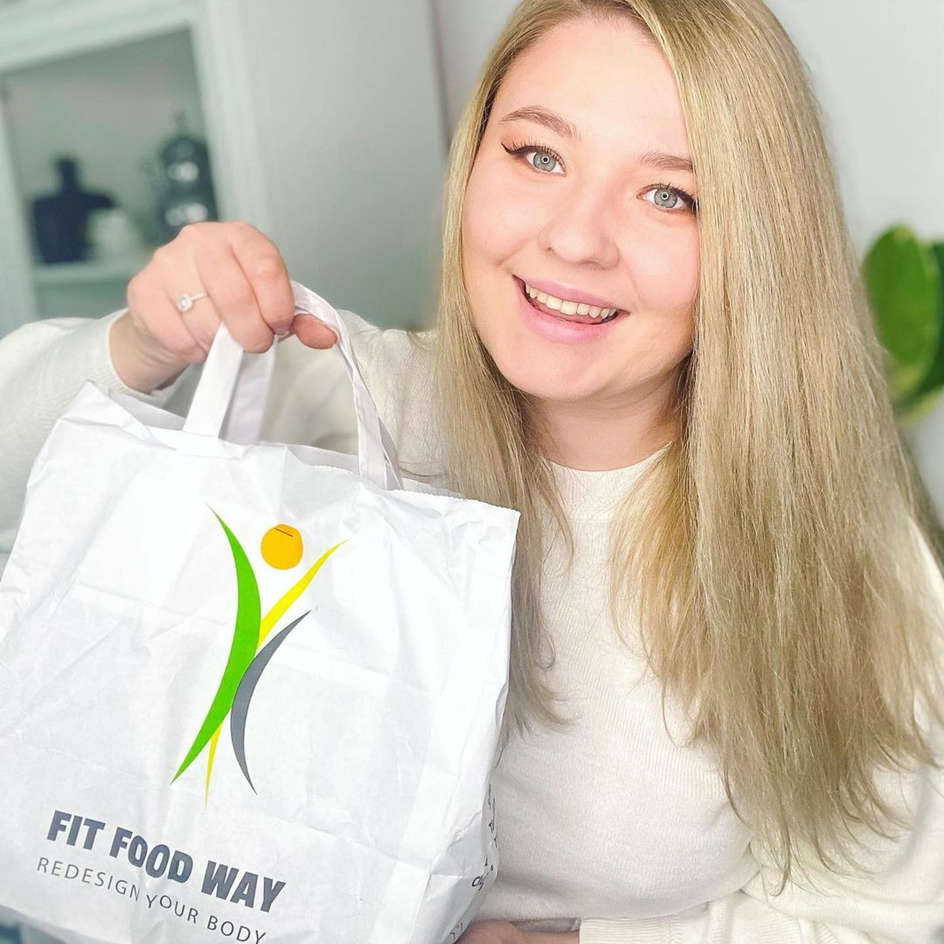 Lilla Varga - A FitFoodWay ételei hozzájárultak a sikeremhez abban, hogy le tudjam adni azokat a plusz kilókat.